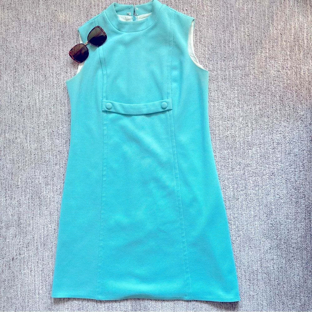 Vintage 60’s mod Bobbie Brooks blue shift dress